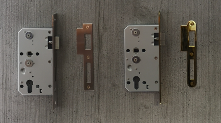 Right Magnetic Lock
