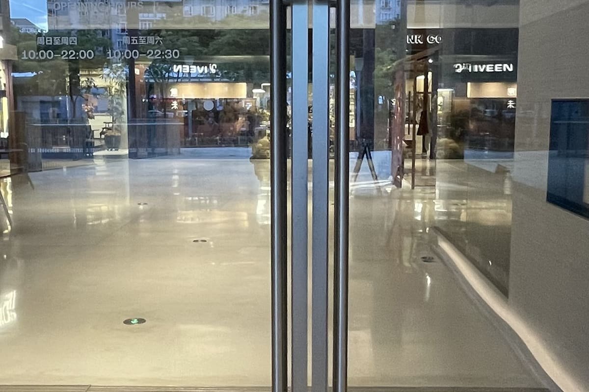 commercial door handles for high traffic doors