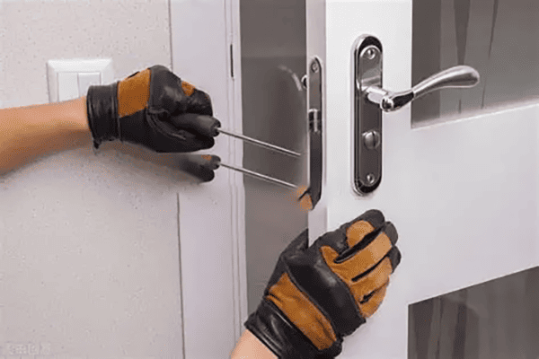 Install door locks after checking lock body dimensions install door locks by checking mortise lock body dimensions first