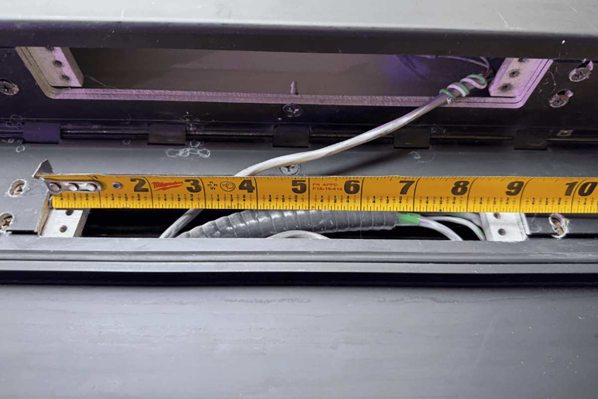 electric power transfer hinge matched to door size and weight