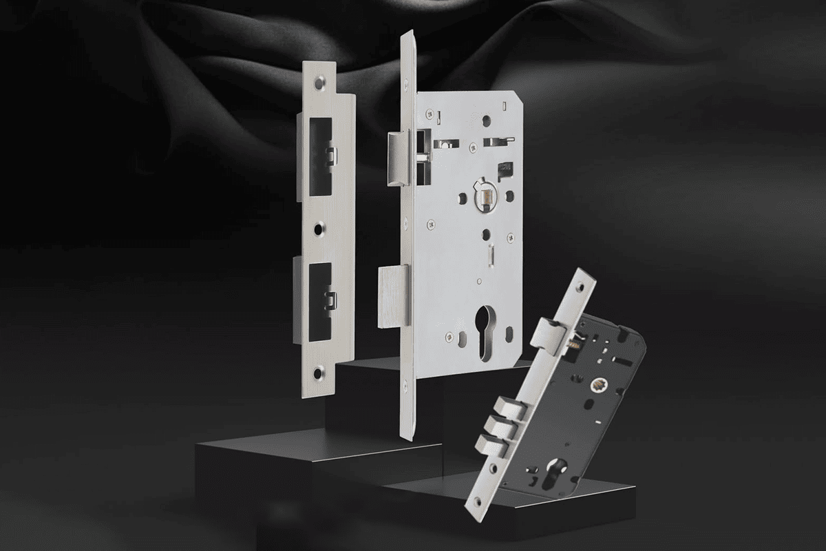 European mortise locks dimensions and accessories checklist European mortise locks dimensions and accessories checklist