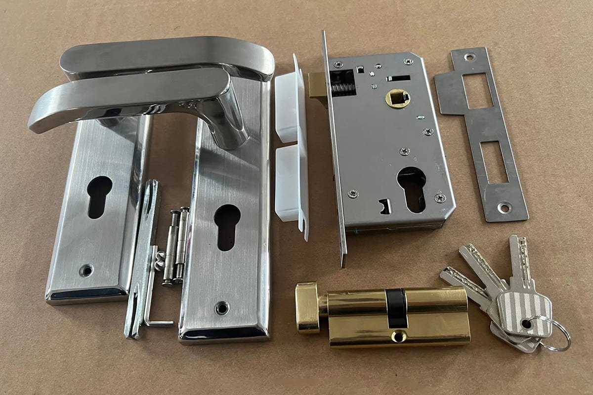 Mortise Lockset Value for Commercial Doors mortise lockset value for durable commercial door hardware