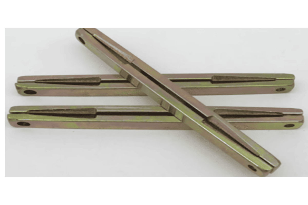 wrong door handle spindles causing loose lever handle installation issues