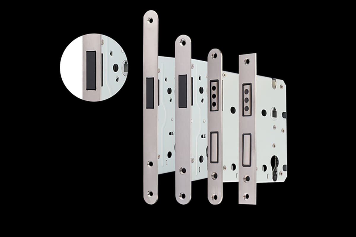 magnetic locking working principle with strike plate