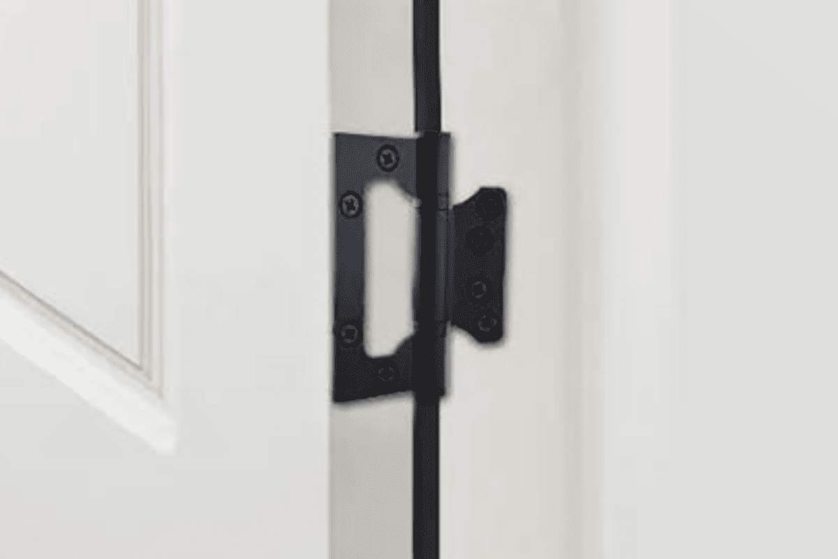 butterfly door hinge used on interior room door