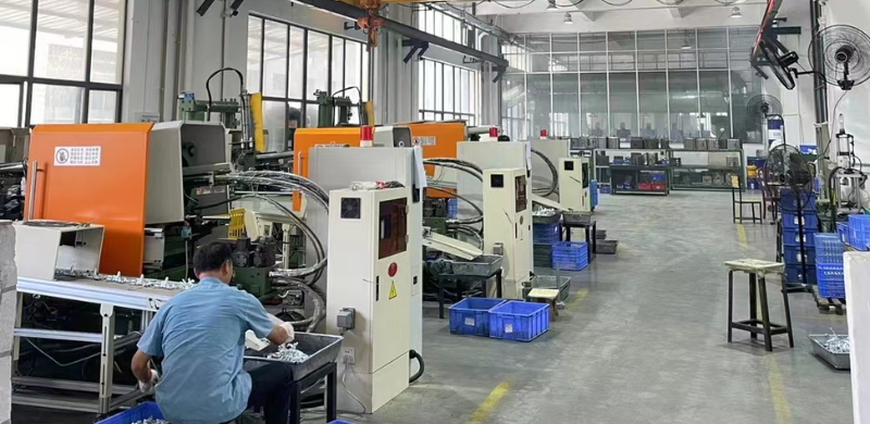 door concealed hinge producing -casting